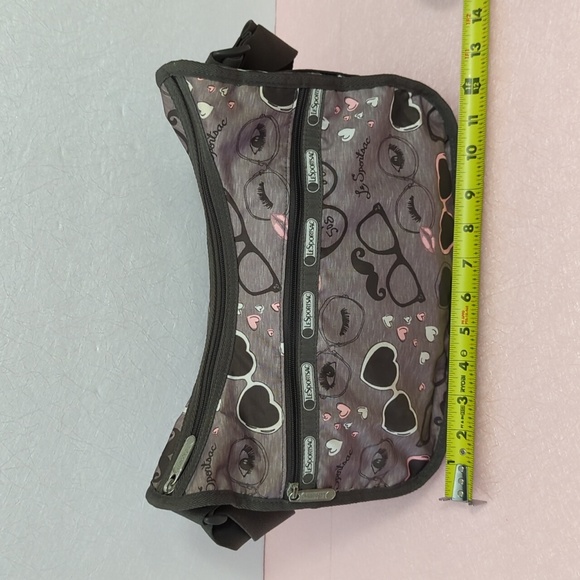 Lesportsac RARE Medium Gray 50s Style Sunglasses Crossbody Purse Messenger Bag - Picture 2 of 14